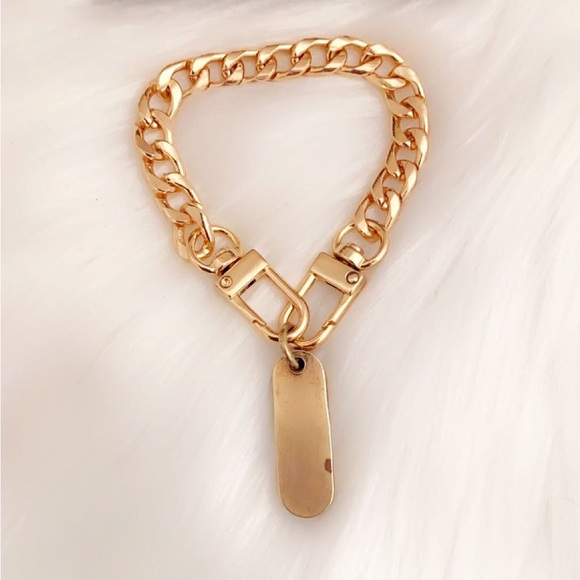 EUC✨Gorgeous zipper pull on aftermarket bracelet - Picture 2 of 6